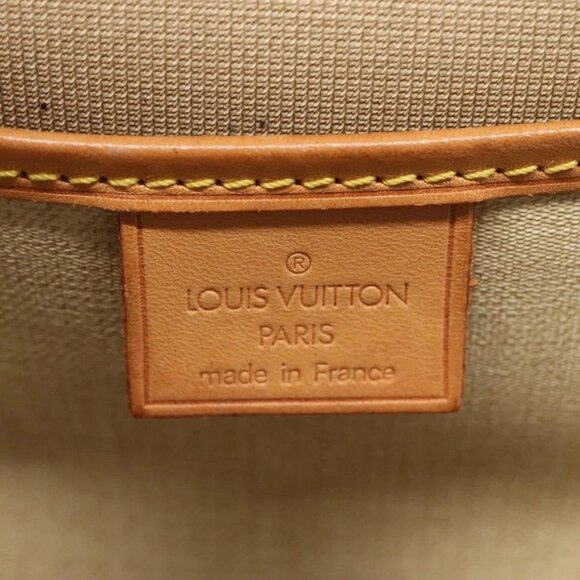 LOUIS VUITTON Monogram Excursion Hand Bag - Picture 12 of 16